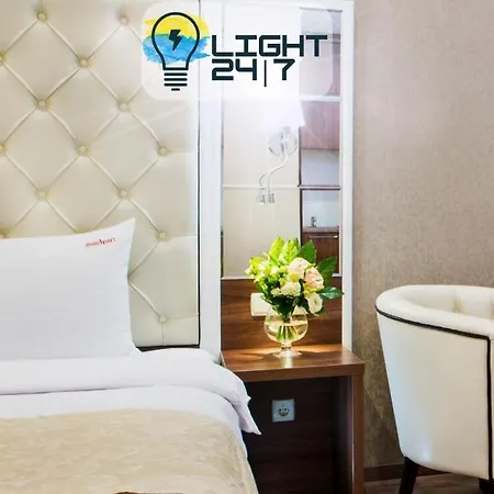 Bonapart By Uhm Hotel 4*