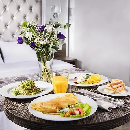Bonapart By Uhm Hotel Kiev