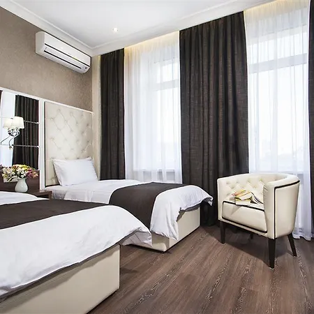 Bonapart By Uhm Hotel Kiev