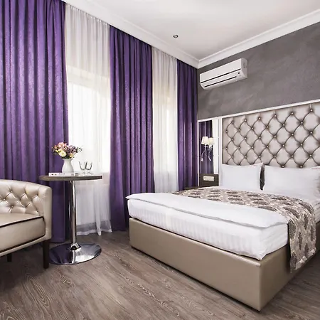 Bonapart By Uhm 4* Kiev